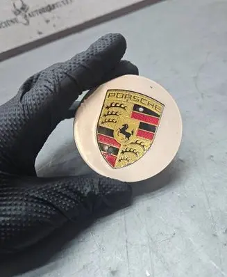 Porsche Cayenne (92A) Original wheel cap 9P1601147 9P1601147A