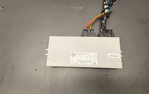 BMW 5 F10 F11 Tailgate/trunk control unit/module 7317513 004000000 0000097C