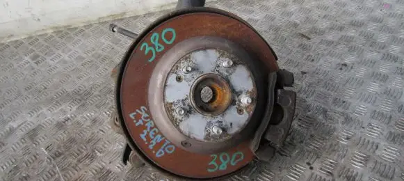 KIA Sorento Rear wheel hub spindle/knuckle 