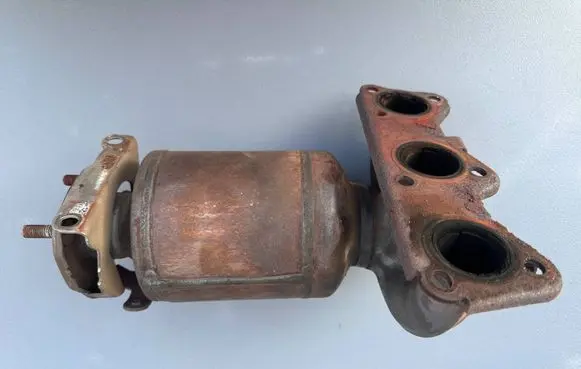 Volkswagen Polo IV 9N3 Catalyst/FAP/DPF particulate filter 03D131701G 03D178BB