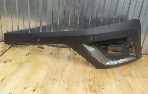 Renault Trafic III (X82) Front bumper lower grill 261A39991R