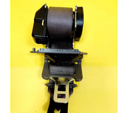 Chrysler PT Cruiser Rear seatbelt 5202008-43H