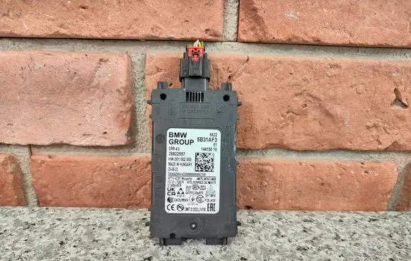 BMW i5 G60 Blind spot module 5B31AF3 5B551E4