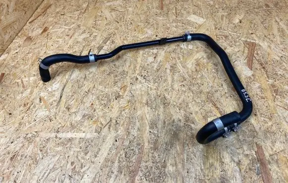 Hyundai Kona I Engine coolant pipe/hose 25413K4400