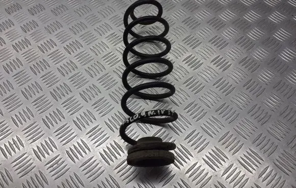 Volkswagen Polo IV 9N3 Rear coil spring BRAK