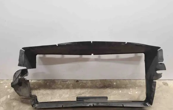 Ford Explorer VI Intercooler air guide/duct channel LB5B8312A