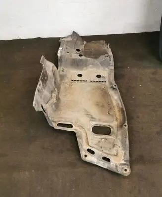 Toyota Corolla Verso AR10 Engine splash shield/under tray