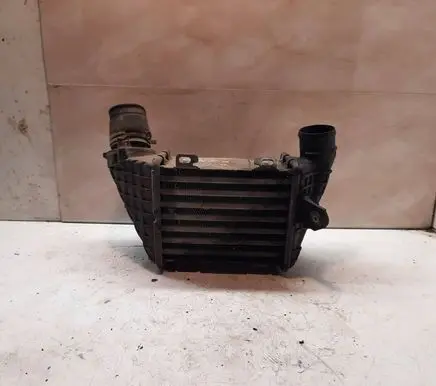 Volkswagen Golf III Intercooler radiator 1H0145755