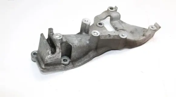 Mitsubishi ASX Engine mount bracket 1801A070