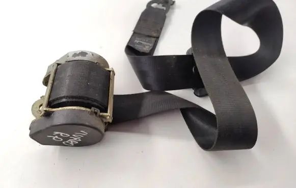 Opel Vivaro Front seatbelt