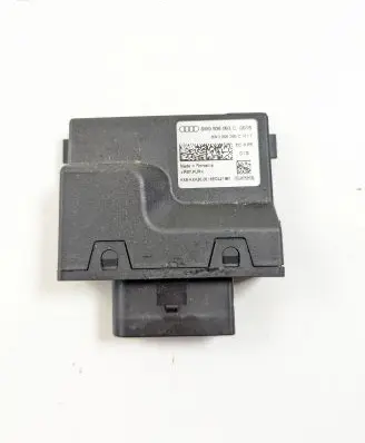 Audi A4 S4 B9 Fuel pump relay 8W0906093C