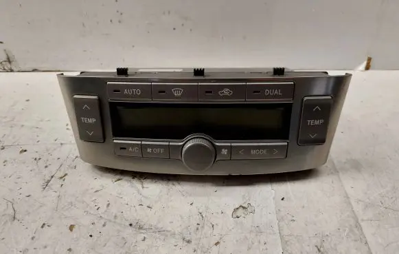 Toyota Avensis T250 Climate control unit 5590005270 5590205050H
