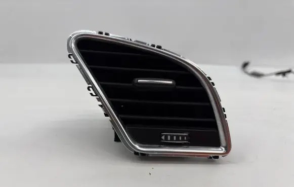 Audi A5 8T 8F Dashboard side air vent grill/cover trim 8T2820902