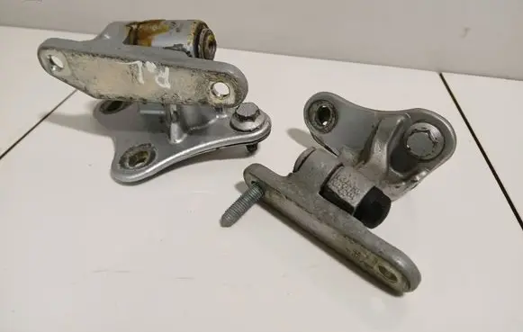 Mercedes-Benz R W251 Front door hinge set 