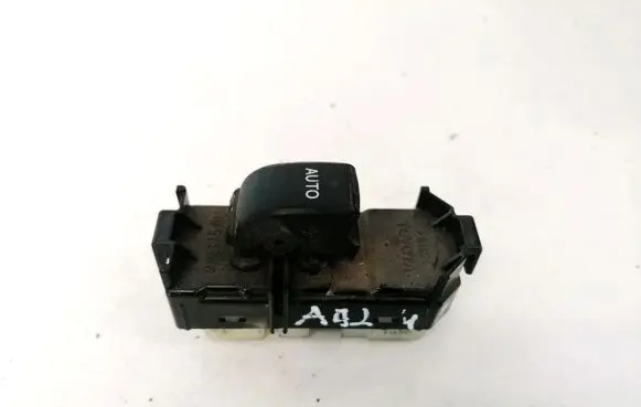 Toyota Avensis Verso Electric window control switch 6403044020 64030-44020