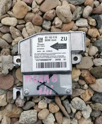 Opel Tigra B Airbag control unit/module 93163516