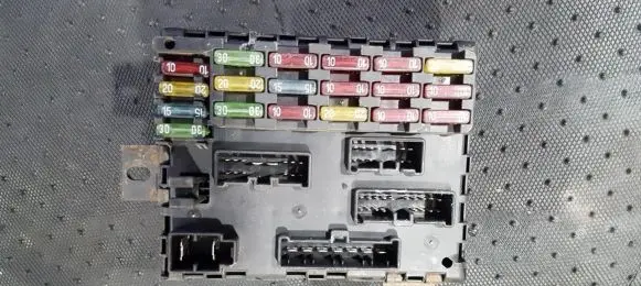 Alfa Romeo 156 Fuse box set 46447809