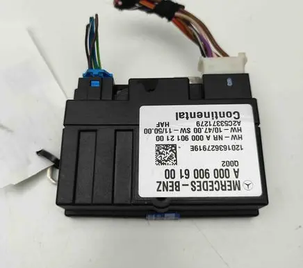 Mercedes-Benz CLS C218 X218 Fuel injection pump control unit/module A2C53371279 A0009006100