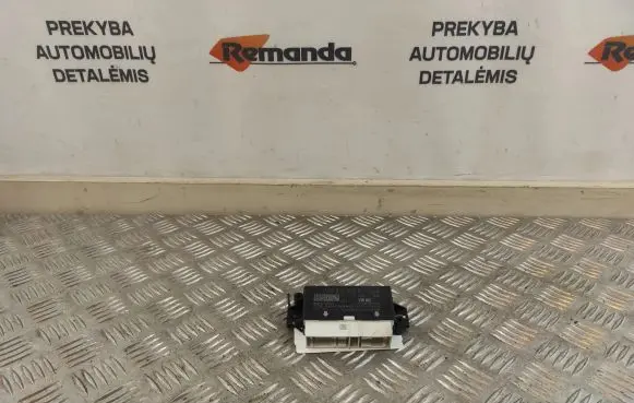 Volkswagen Tiguan Parking PDC control unit/module 1K8919475B