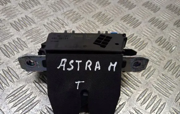 Opel Astra H Engine bonnet/hood lock/latch loop/hook 13117285