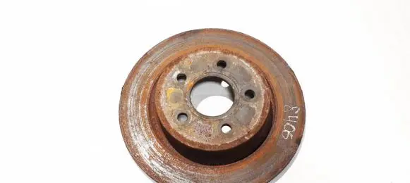 Volvo V50 Rear brake disc neventiliuojamas