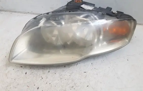 Audi A4 S4 B7 8E 8H Headlight/headlamp 8E0941003AJ