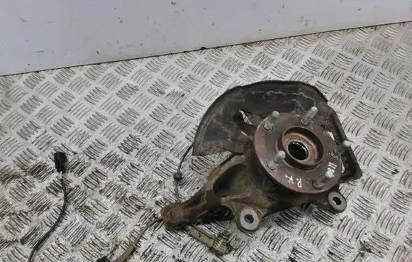 Mazda CX-5 Front wheel hub