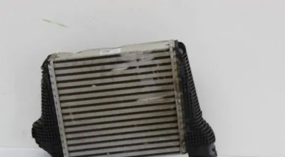 Porsche Macan (95B) Intercooler radiator 95B145804E 21112022 T95B360