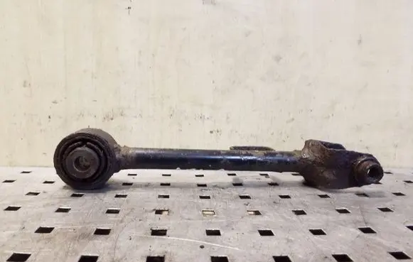 Honda CR-V Rear control arm