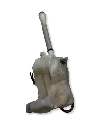 Citroen C4 Grand Picasso Windshield washer fluid reservoir/tank 9681861380