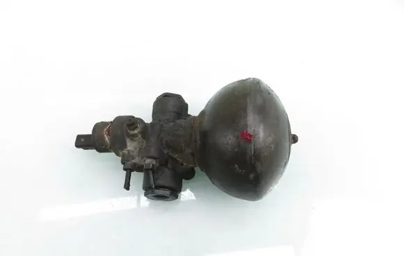 Citroen C5 Air suspension valve block 