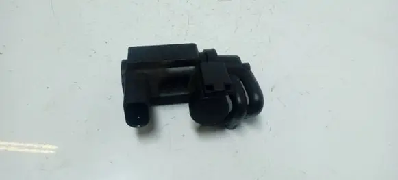 Volkswagen Phaeton Turbo solenoid valve 059906628B