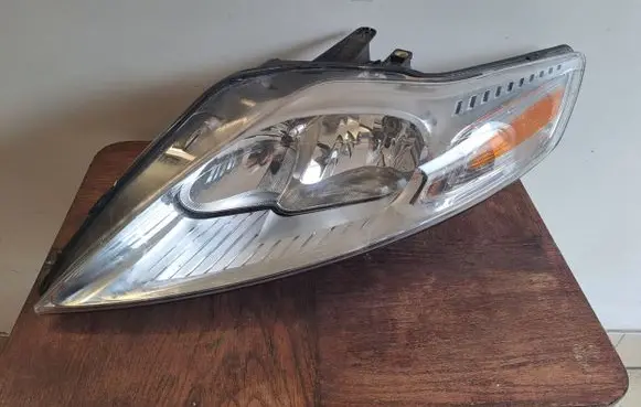 Ford Mondeo MK IV Headlight/headlamp 7S7113K060CC