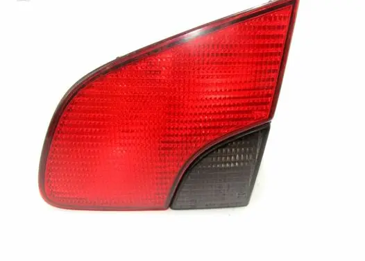 Peugeot 406 Tailgate rear/tail lights