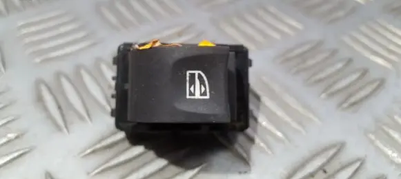 Renault Laguna II Electric window control switch 254010003R 028901