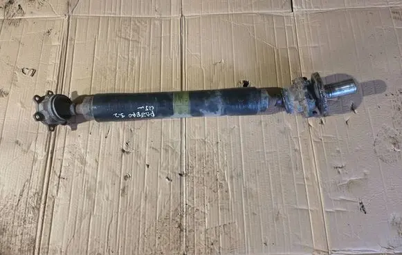 Mitsubishi Pajero Middle center prop shaft 