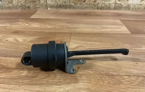 Opel Insignia A Valve vacuum 4010992