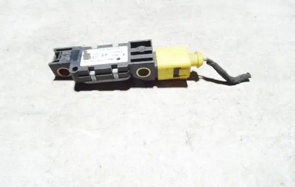 Audi A6 S6 C5 4B Airbag deployment crash/impact sensor 4B0959643C