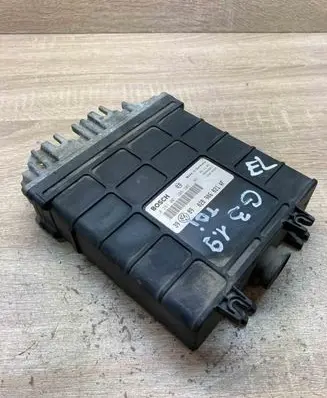 Volkswagen Golf III Engine control unit/module ECU 028906021AF 0281001308