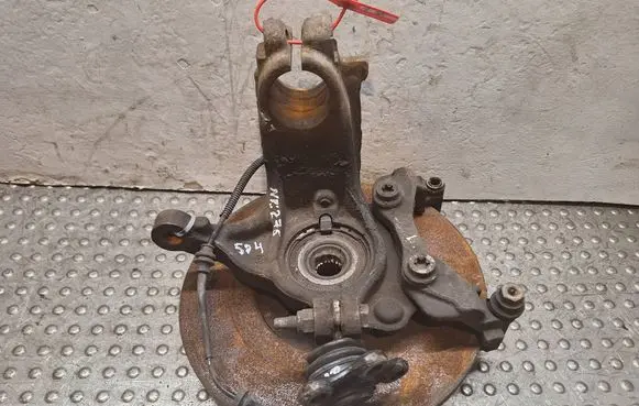 Peugeot 1007 Front wheel hub spindle knuckle S14765275 5P4