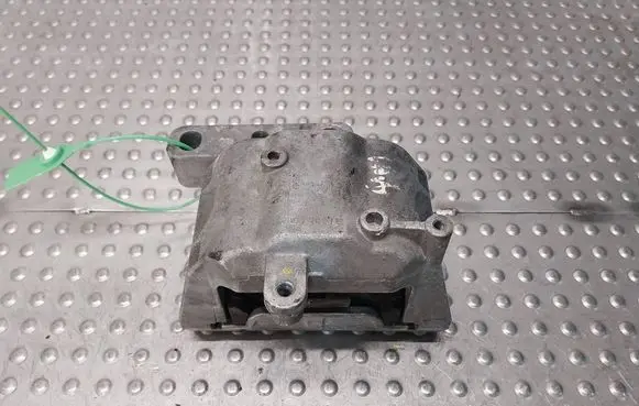Volkswagen Golf V Engine mount vacuum valve 1K0199262BA