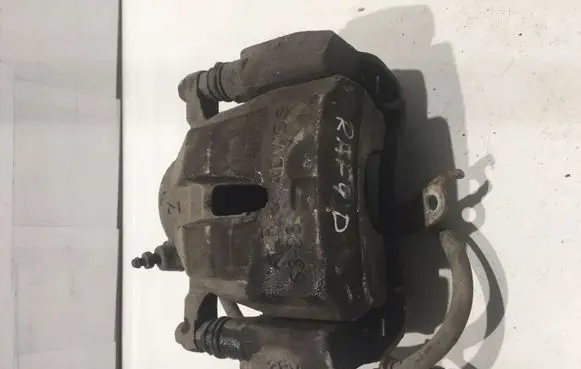 Toyota RAV 4 (XA30) Front Brake Caliper Pad/Carrier 6328