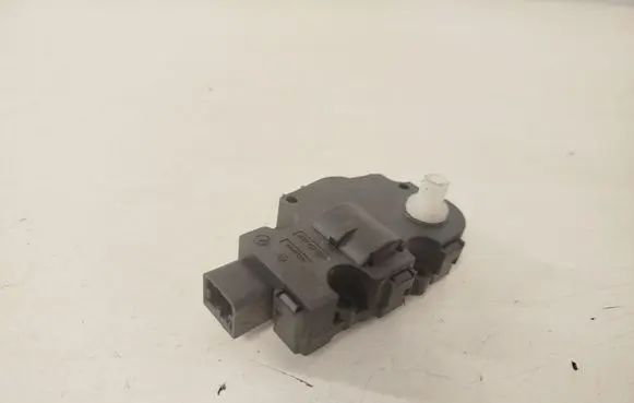 Jaguar F-Pace Air flap motor/actuator mf1139301380