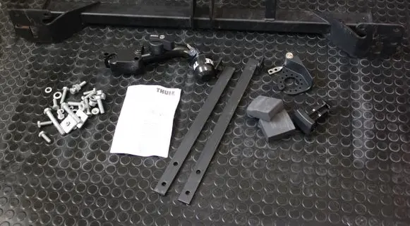 Chevrolet Aveo Tow bar set 546500 THULE BRINK