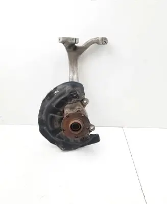 Front wheel hub