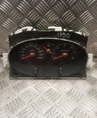 Nissan Micra Speedometer (instrument cluster) AX765