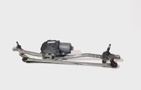 Front wiper linkage and motor