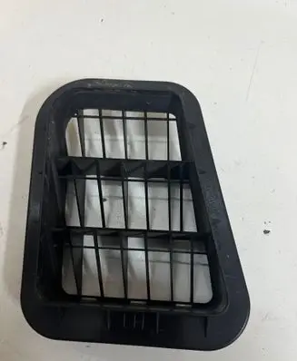 KIA Ceed Quarter panel pressure vent 9751017000