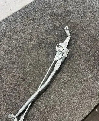 Mercedes-Benz C W206 Front wiper linkage and motor A2068202901