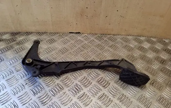 Clutch pedal